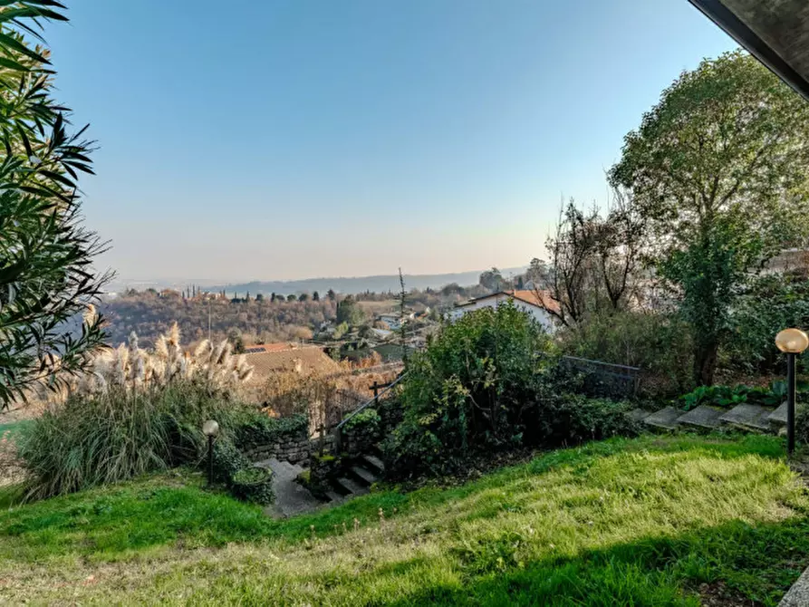 Immagine 8 di Villa in vendita  in via Giardi a Arcugnano