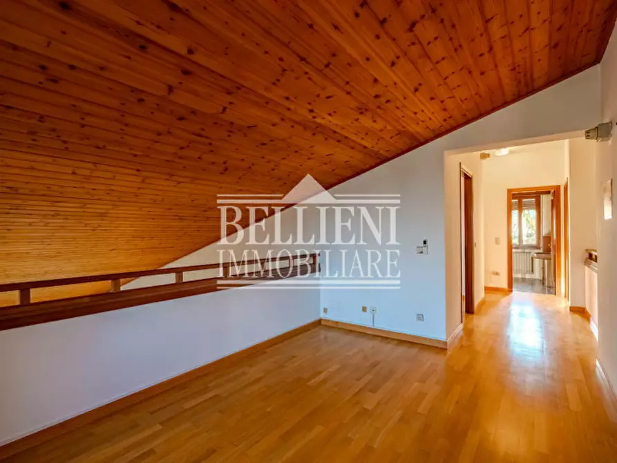 Immagine 11 di Villa in vendita  in via Giardi a Arcugnano