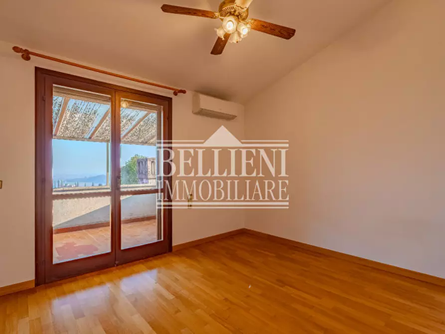 Immagine 18 di Villa in vendita  in via Giardi a Arcugnano