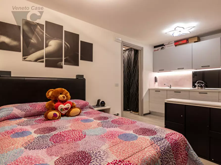 Immagine 11 di Appartamento in vendita  a Ponte San Nicolò