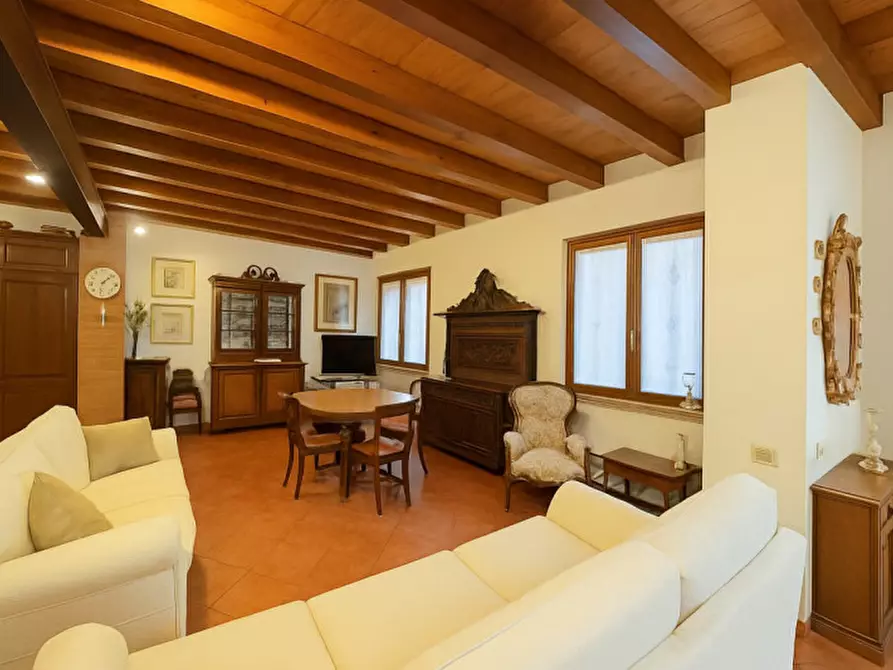 Immagine 1 di Villetta a schiera in vendita  in Via Giovanni Verga a Treviso