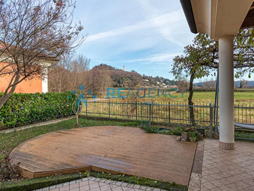 Immagine 7 di Villetta a schiera in vendita  in VIA SCORLONI a Trissino