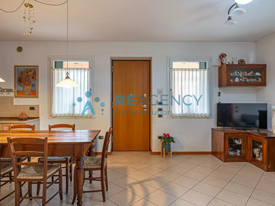 Immagine 13 di Villetta a schiera in vendita  in VIA SCORLONI a Trissino