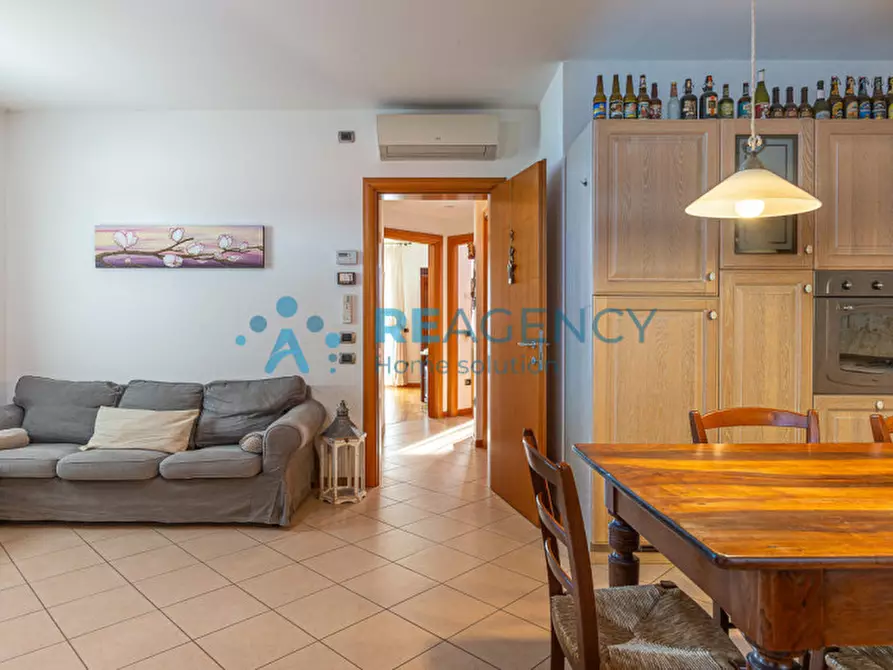 Immagine 17 di Villetta a schiera in vendita  in VIA SCORLONI a Trissino