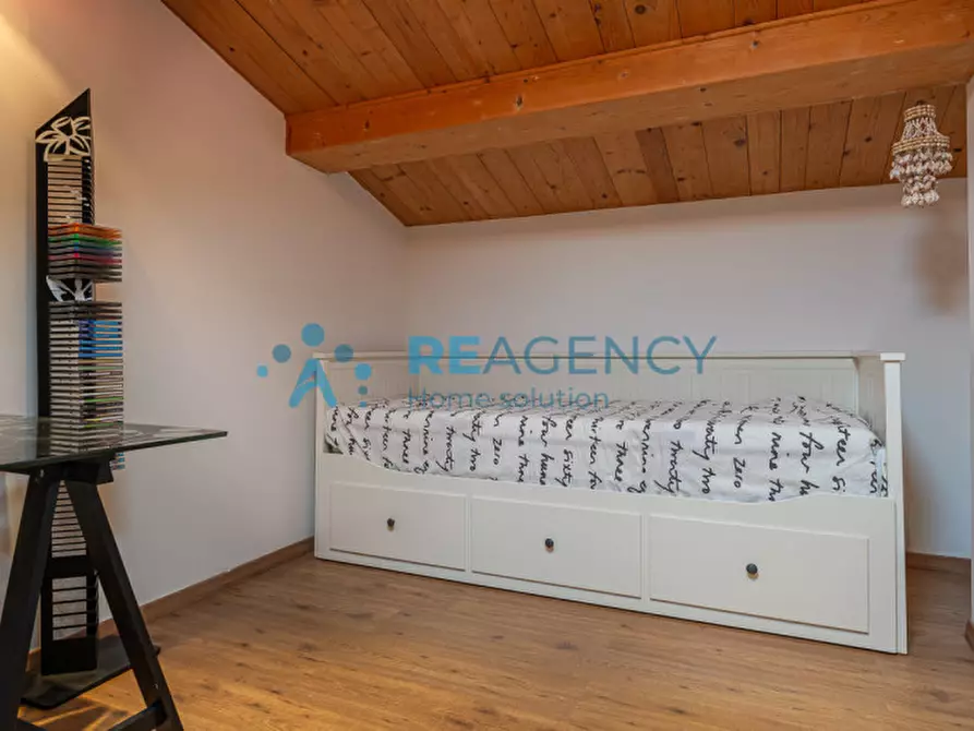 Immagine 27 di Villetta a schiera in vendita  in VIA SCORLONI a Trissino