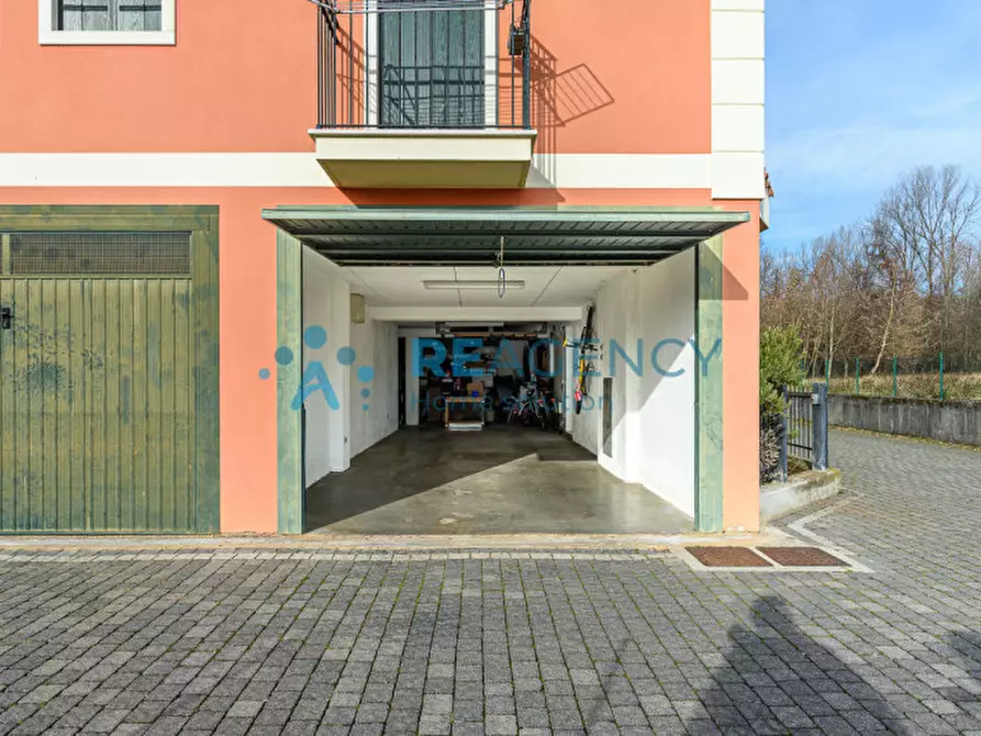 Immagine 31 di Villetta a schiera in vendita  in VIA SCORLONI a Trissino