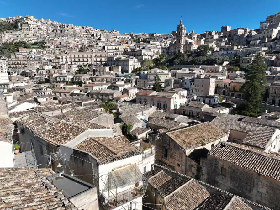 Immagine 6 di Appartamento in vendita  in Via Giuseppe Gugliotta a Modica