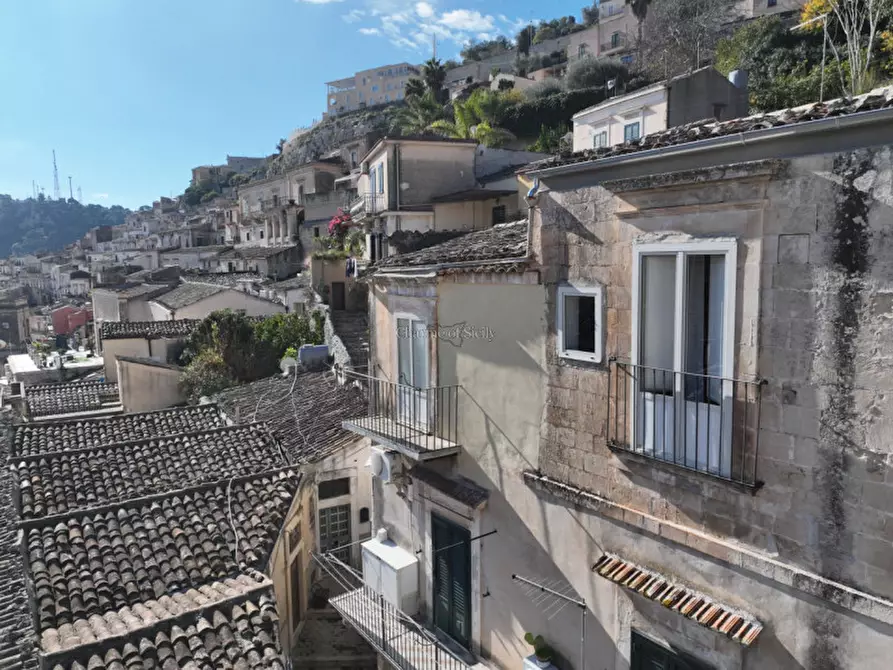 Immagine 8 di Appartamento in vendita  in Via Giuseppe Gugliotta a Modica