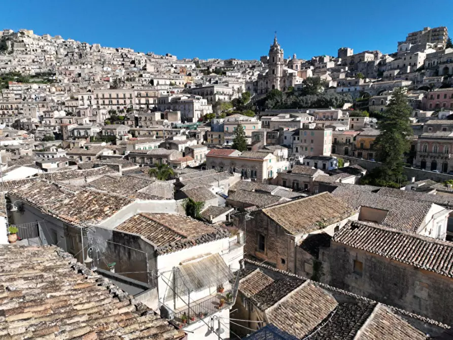 Immagine 26 di Appartamento in vendita  in Via Giuseppe Gugliotta a Modica