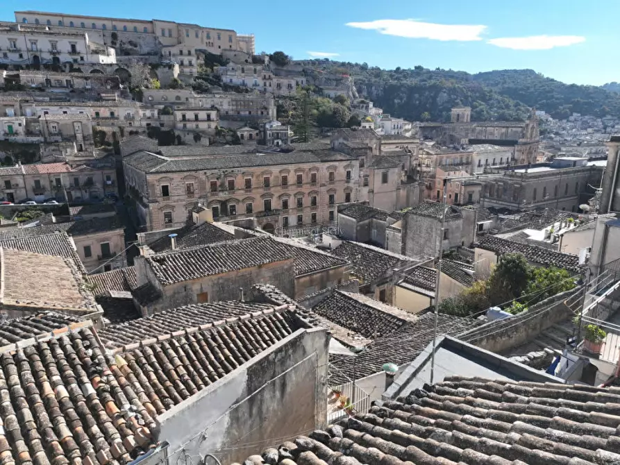 Immagine 31 di Appartamento in vendita  in Via Giuseppe Gugliotta a Modica