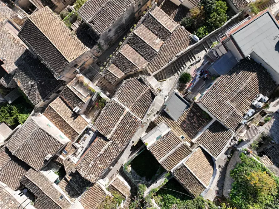 Immagine 45 di Appartamento in vendita  in Via Giuseppe Gugliotta a Modica