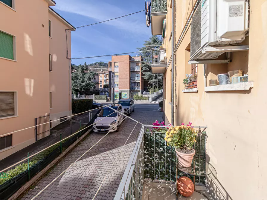 Immagine 18 di Appartamento in vendita  in via toscana 176 a Bologna