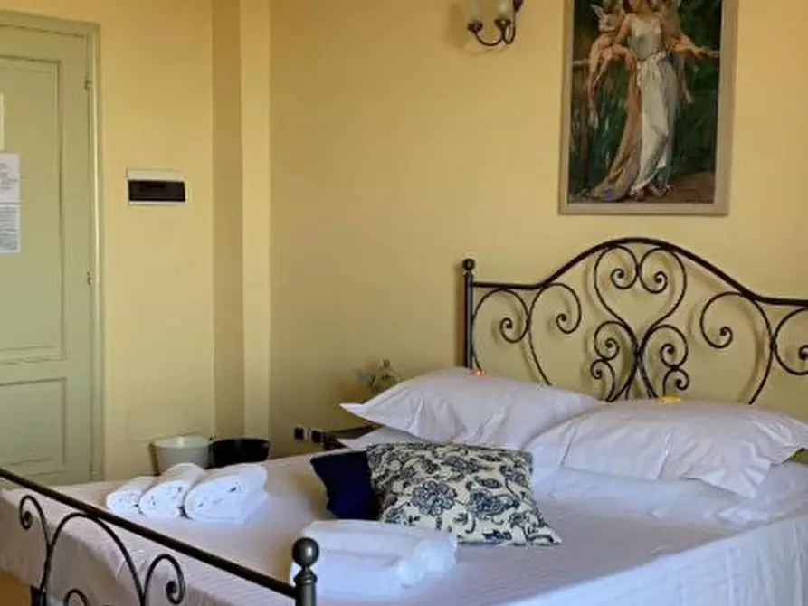 Immagine 16 di Villa in vendita  in Loro Ciuffenna a Loro Ciuffenna