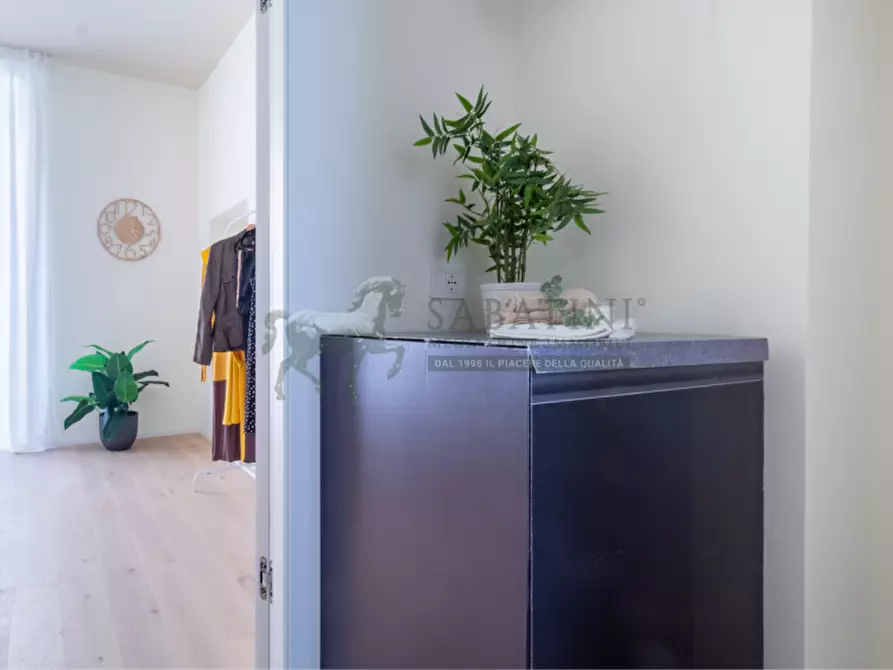 Immagine 6 di Appartamento in vendita  in via Pietro Maroncelli 9 a Milano