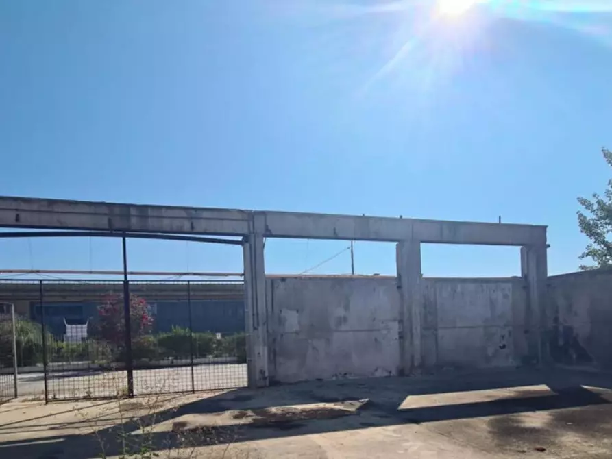 Immagine 9 di Capannone industriale in vendita  in Via degli Armatori, 55041 Le Bocchette LU, Italia a Camaiore