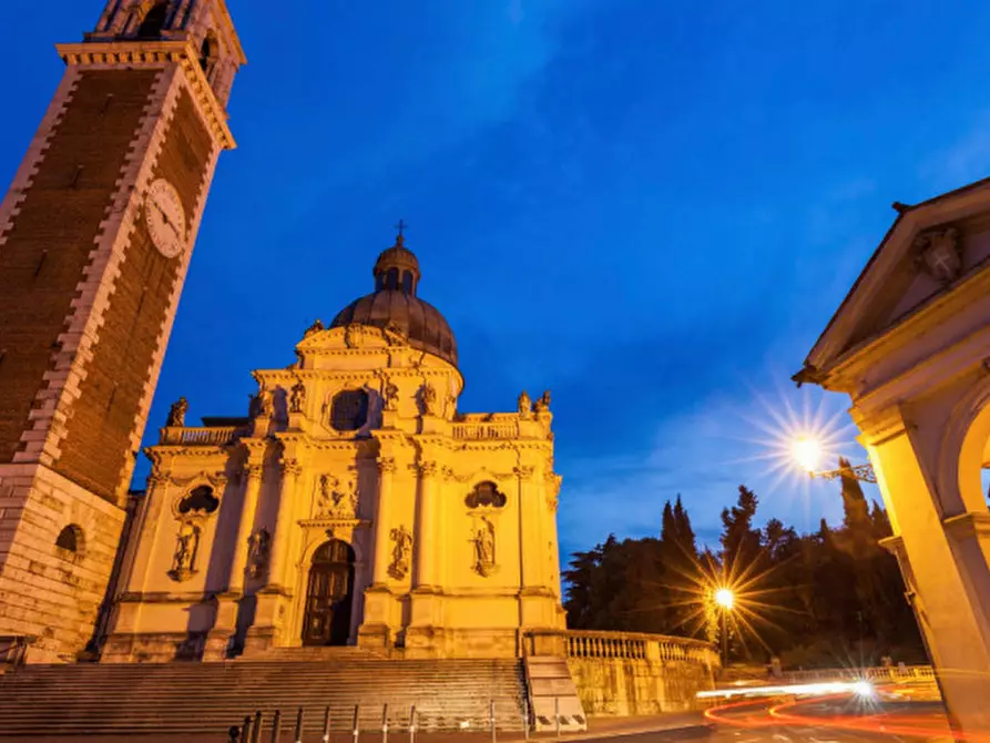 Immagine 7 di Casa indipendente in vendita  a Vicenza