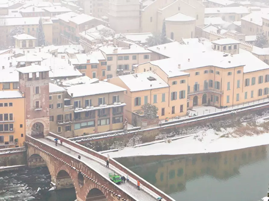 Immagine 5 di Appartamento in vendita  in Via Mazzini a Verona