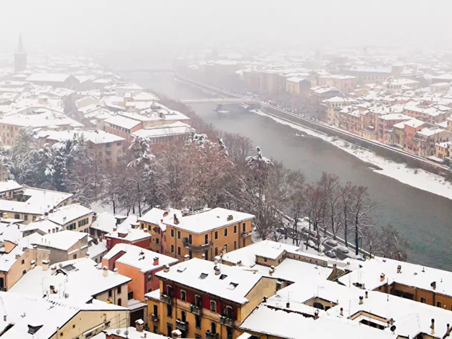 Immagine 7 di Appartamento in vendita  in Via Mazzini a Verona
