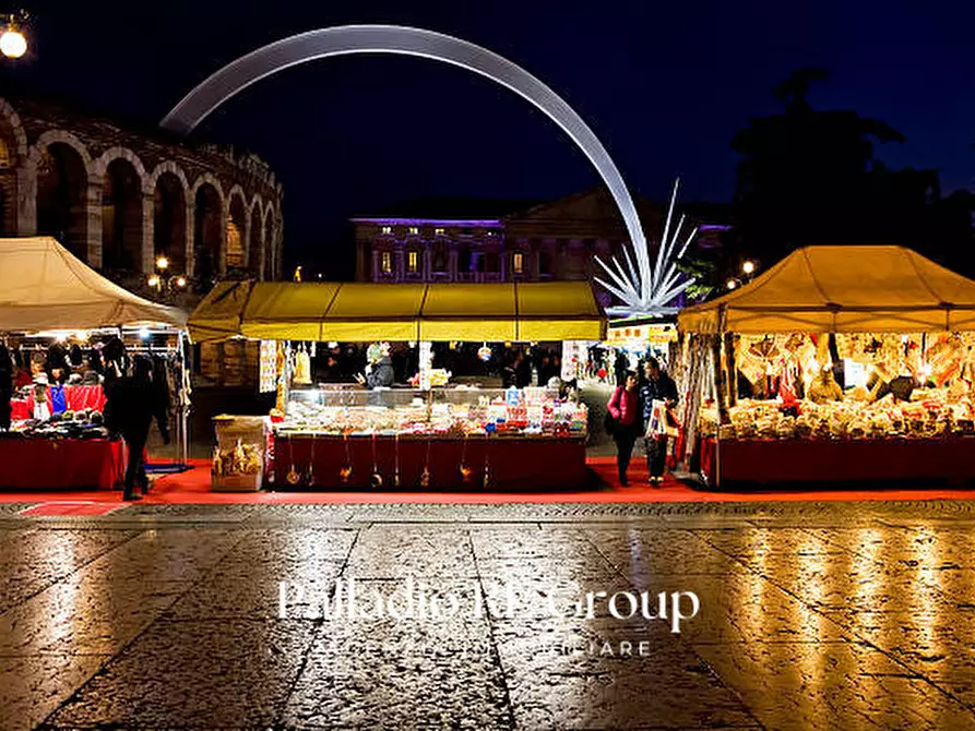 Immagine 8 di Appartamento in vendita  in Via Mazzini a Verona