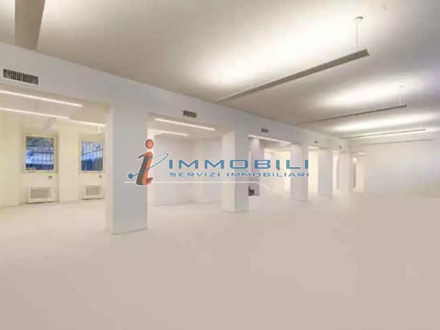 Immagine 5 di Ufficio in affitto  in VIA VESPUCCI AMERIGO a Milano