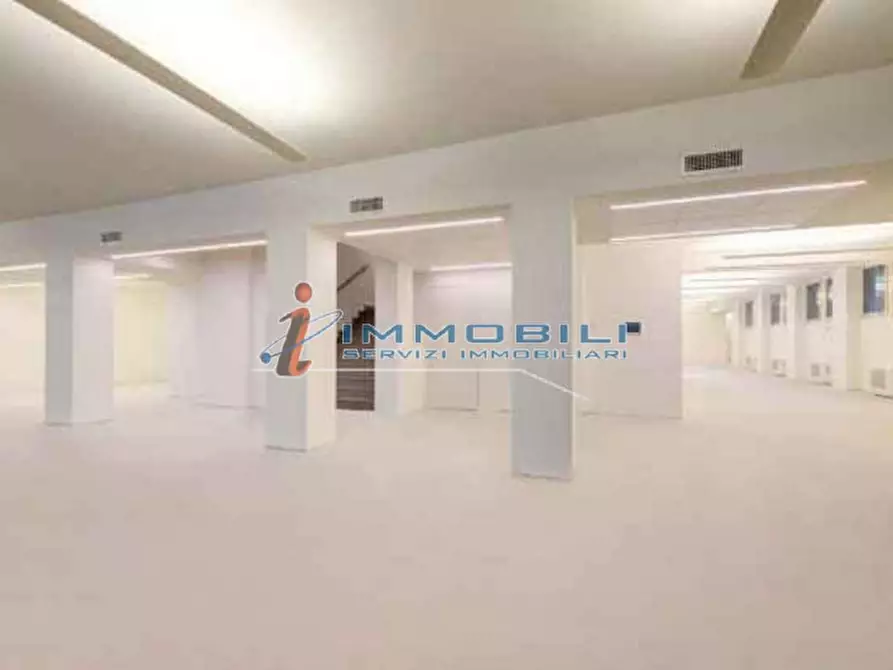 Immagine 6 di Ufficio in affitto  in VIA VESPUCCI AMERIGO a Milano