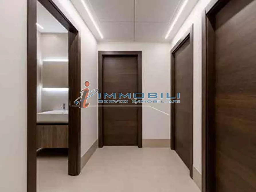 Immagine 7 di Ufficio in affitto  in VIA VESPUCCI AMERIGO a Milano