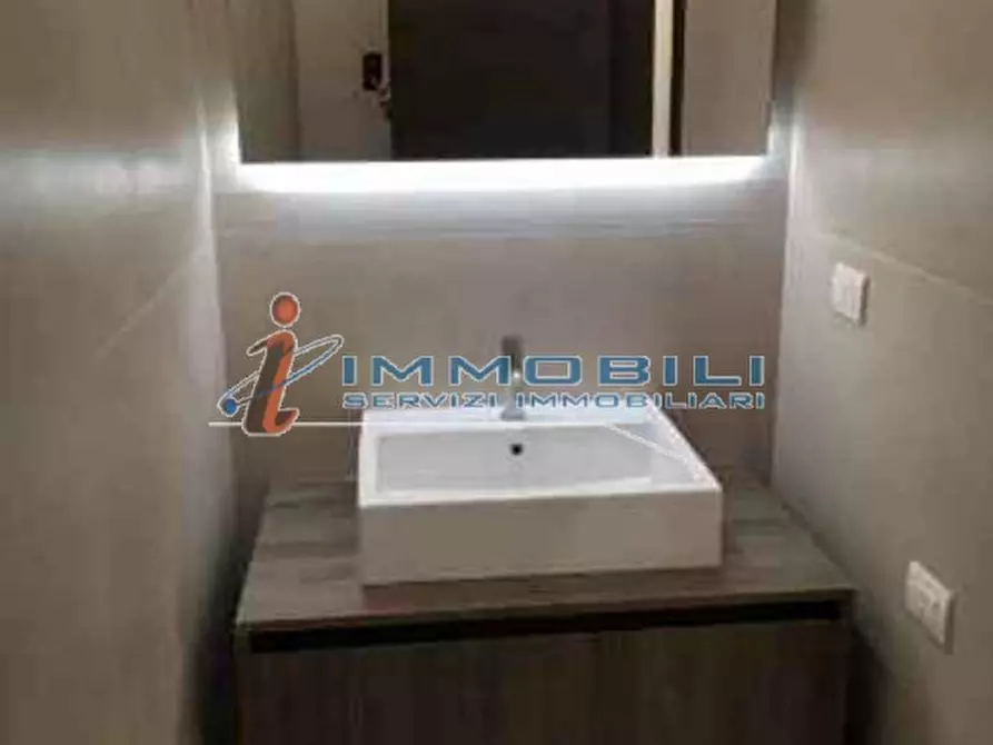 Immagine 8 di Ufficio in affitto  in VIA VESPUCCI AMERIGO a Milano