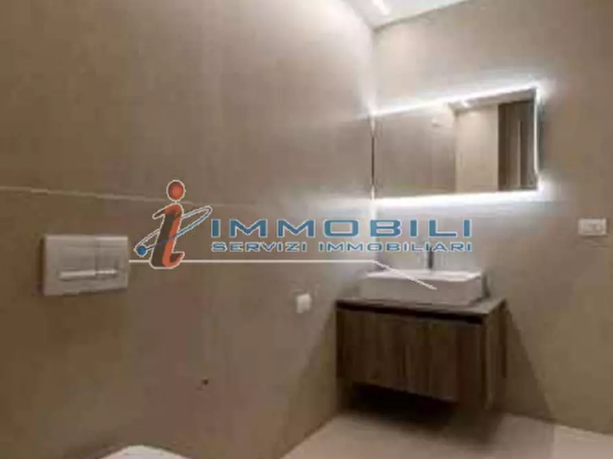 Immagine 9 di Ufficio in affitto  in VIA VESPUCCI AMERIGO a Milano