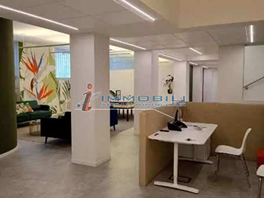 Immagine 11 di Ufficio in affitto  in VIA VESPUCCI AMERIGO a Milano