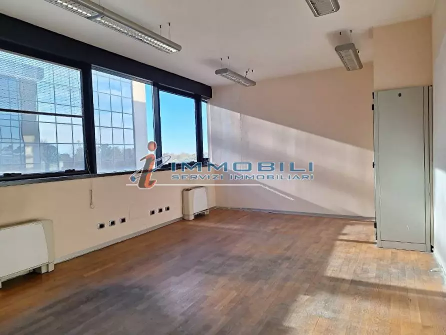 Immagine 3 di Ufficio in affitto  in VIA CANTORE GEN. a Sesto San Giovanni