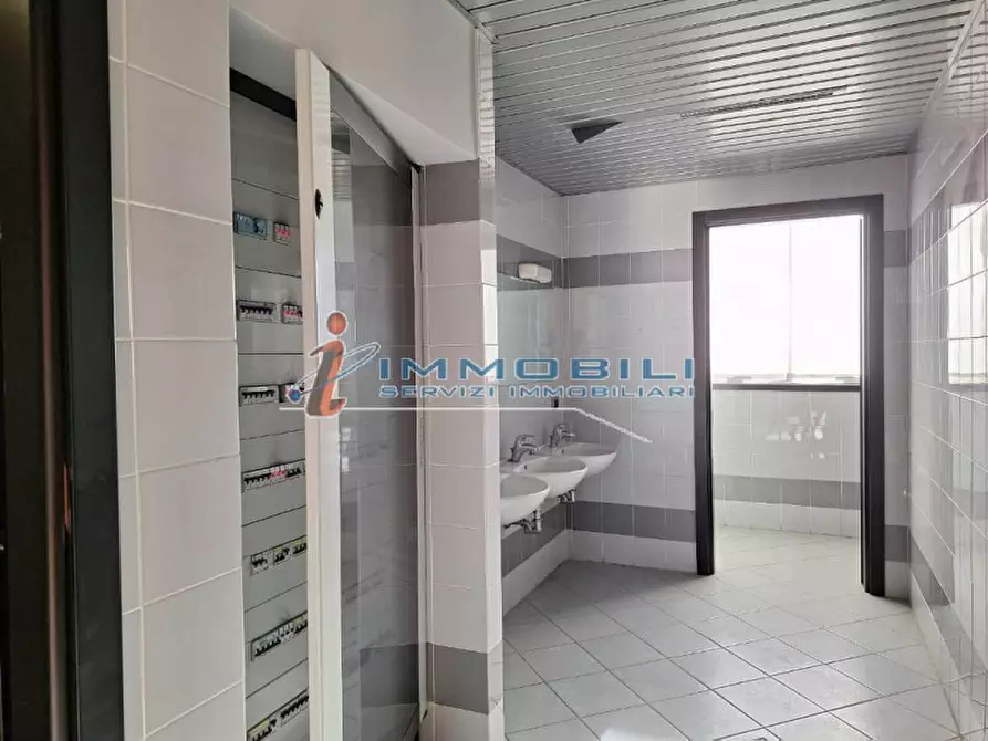 Immagine 6 di Ufficio in affitto  in VIA CANTORE GEN. a Sesto San Giovanni