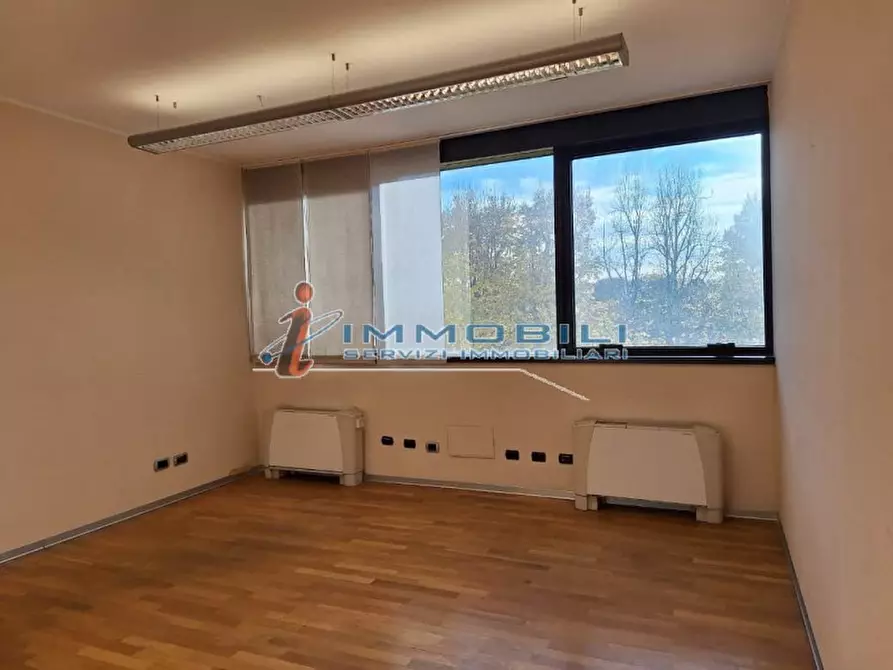 Immagine 12 di Ufficio in affitto  in VIA CANTORE GEN. a Sesto San Giovanni