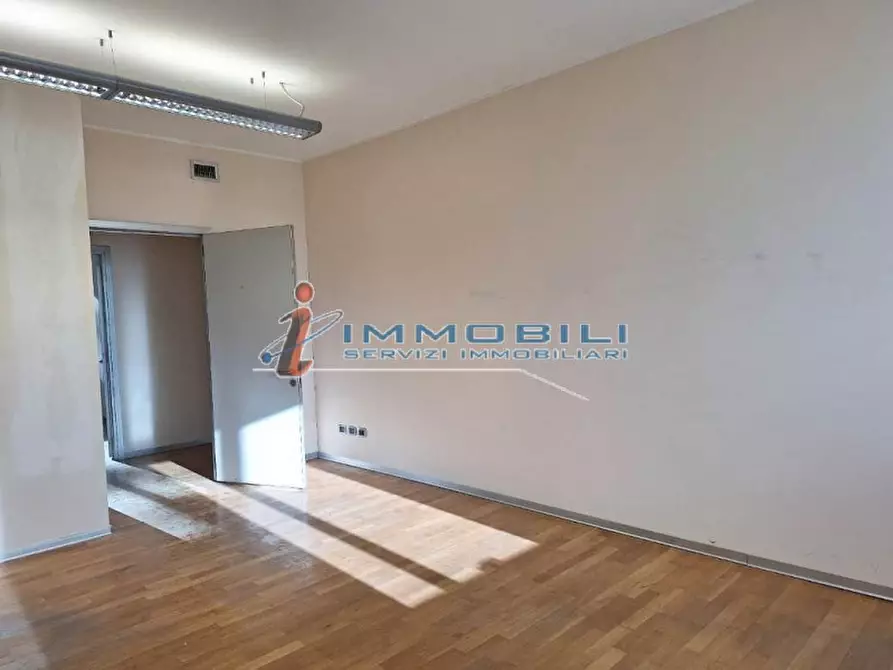 Immagine 14 di Ufficio in affitto  in VIA CANTORE GEN. a Sesto San Giovanni