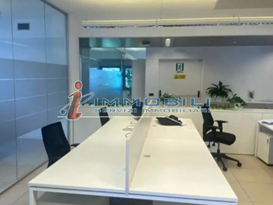 Immagine 1 di Ufficio in affitto  in VIA SETTEMBRINI L. a Lainate