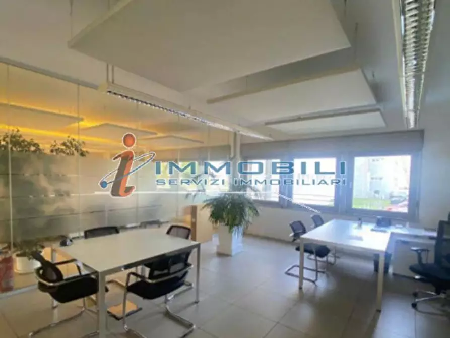 Immagine 2 di Ufficio in affitto  in VIA SETTEMBRINI L. a Lainate