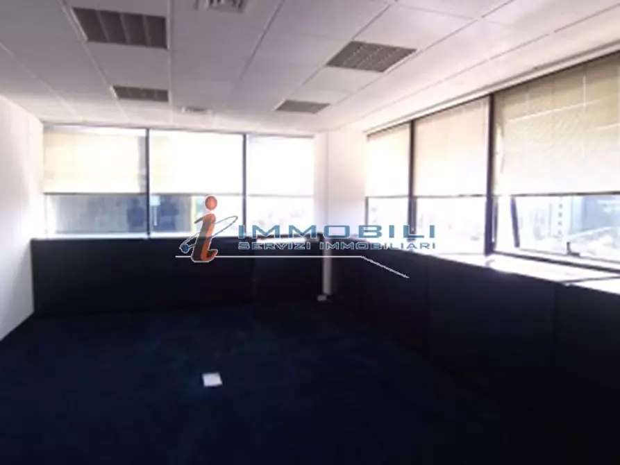 Immagine 7 di Ufficio in affitto  in STRADA 2 a Assago