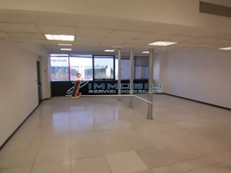 Immagine 13 di Ufficio in affitto  in STRADA 2 a Assago