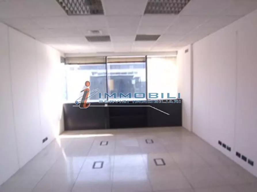Immagine 17 di Ufficio in affitto  in STRADA 2 a Assago