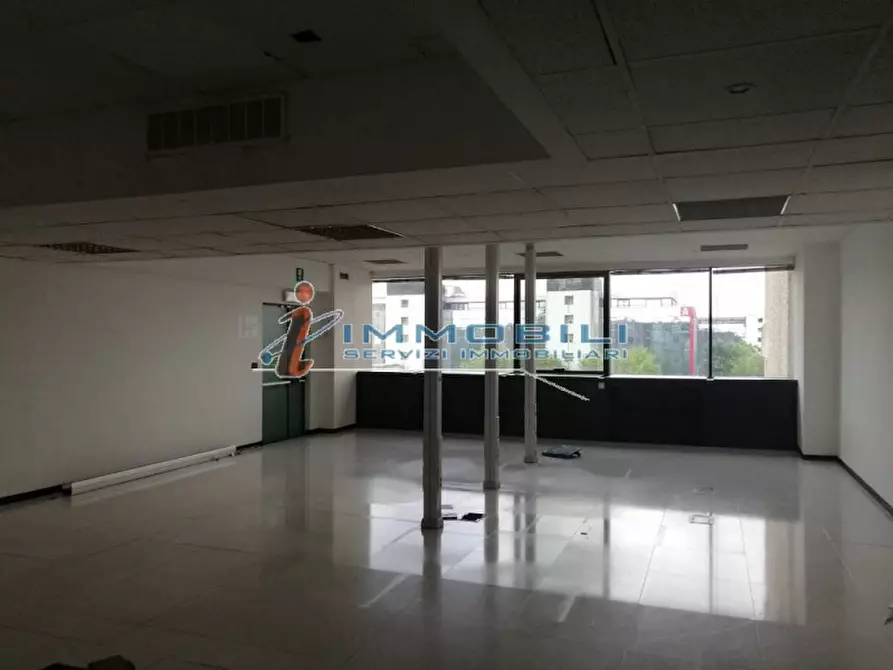 Immagine 19 di Ufficio in affitto  in STRADA 2 a Assago