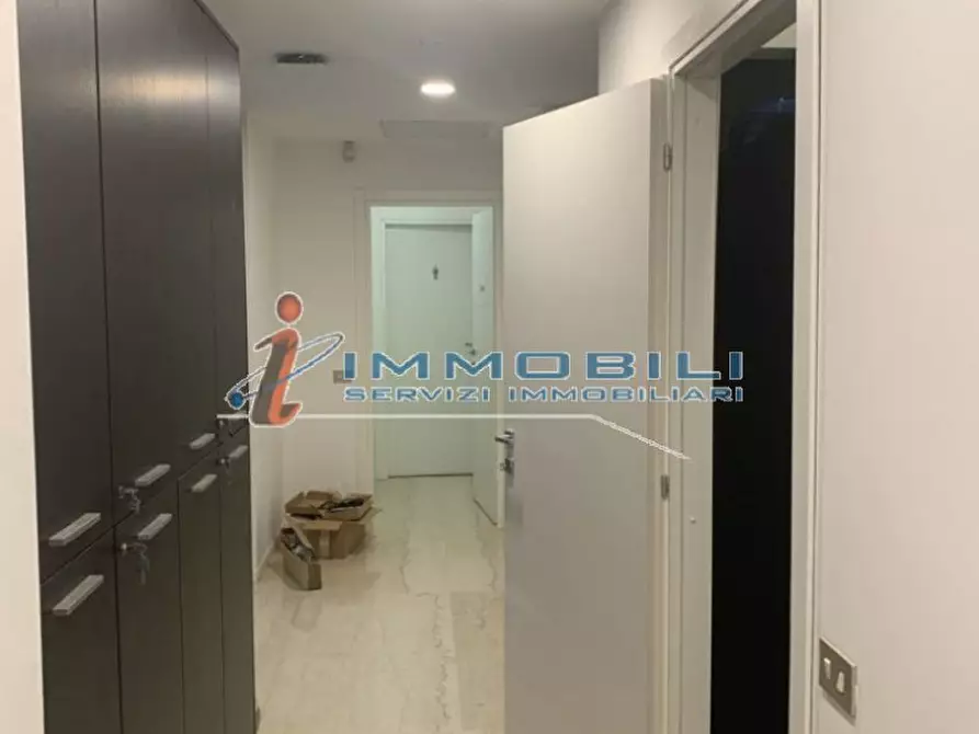 Immagine 5 di Ufficio in affitto  in PIAZZA MISSORI GIUSEPPE a Milano