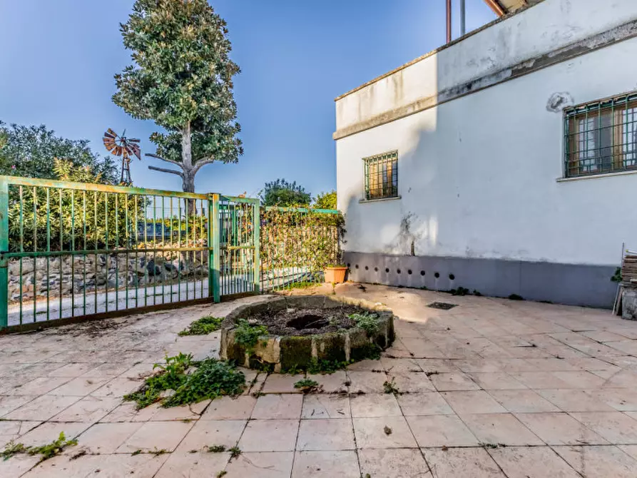 Immagine 17 di Appartamento in vendita  in Via Tuscolana 1661 a Roma