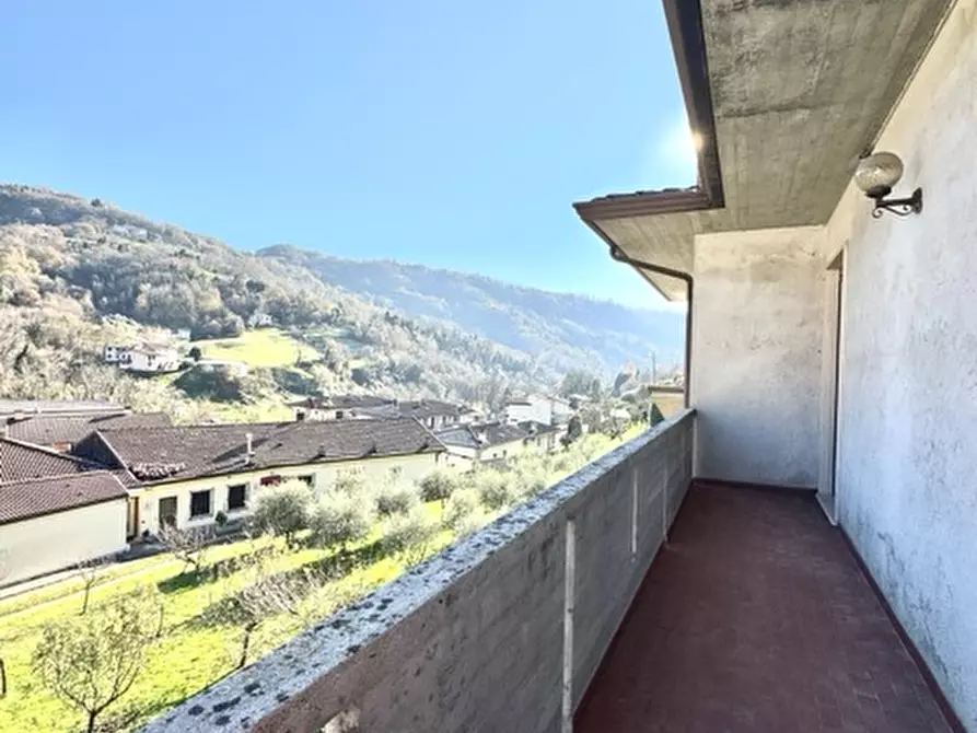 Immagine 5 di Appartamento in vendita  in Via Burani a Salcedo