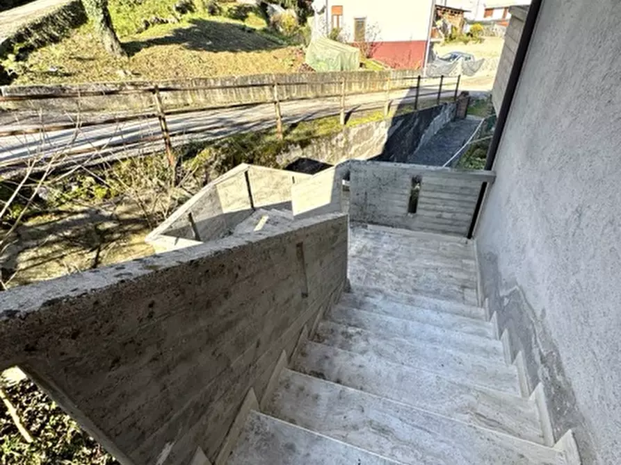 Immagine 20 di Appartamento in vendita  in Via Burani a Salcedo