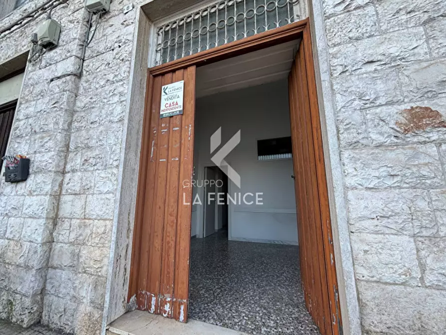 Immagine 3 di Casa indipendente in vendita  in viale europa 8 a Martina Franca