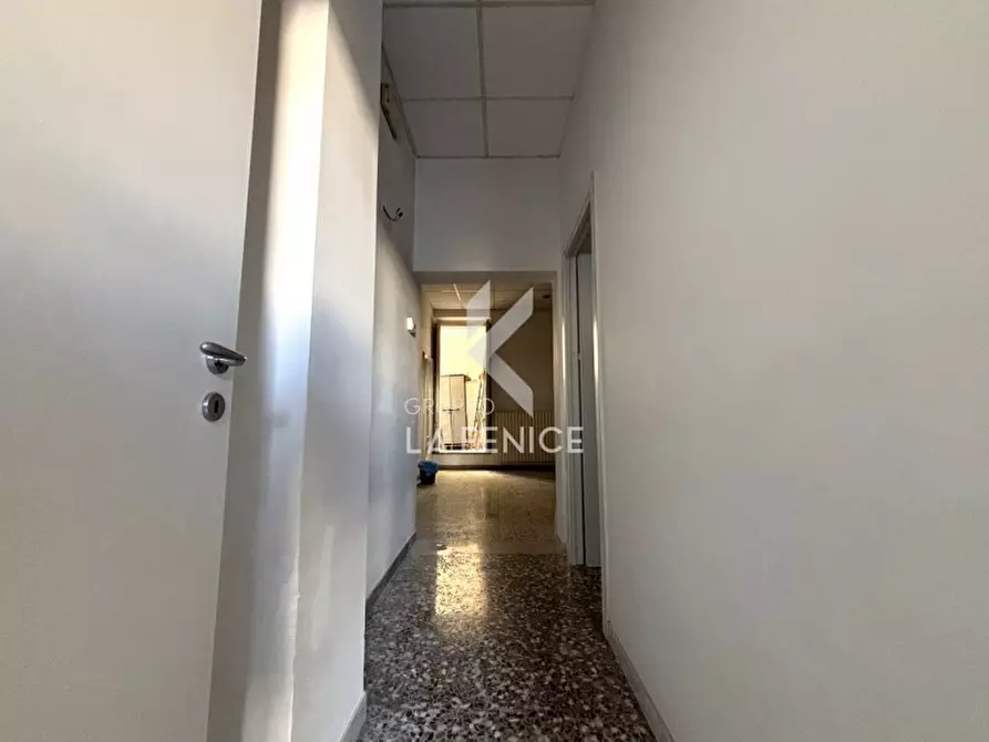 Immagine 11 di Casa indipendente in vendita  in viale europa 8 a Martina Franca