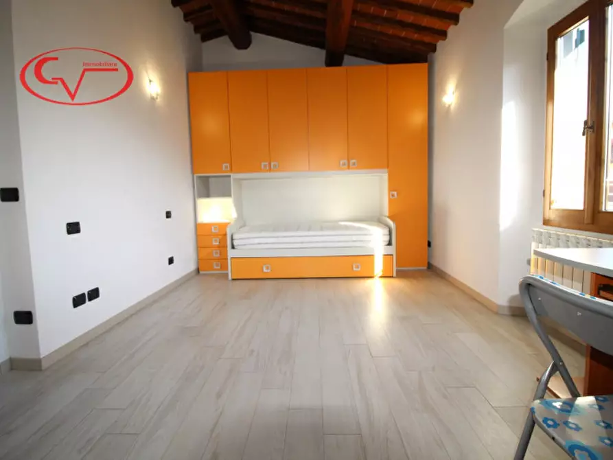 Immagine 11 di Villetta a schiera in vendita  in Via Niccolò Paganini a Bucine