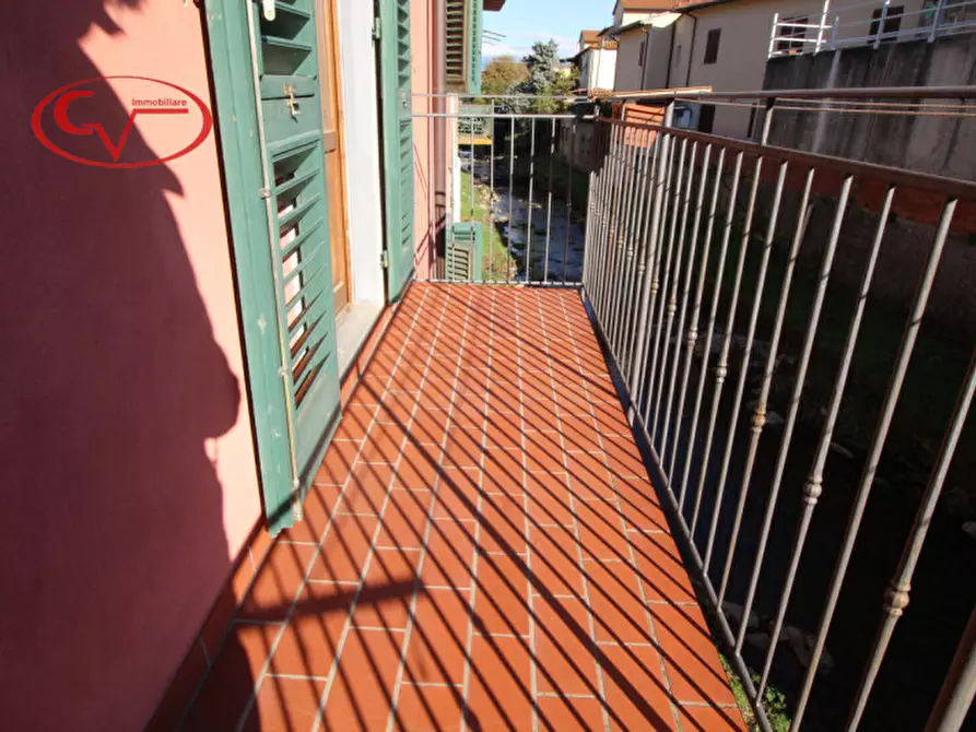 Immagine 15 di Villetta a schiera in vendita  in Via Niccolò Paganini a Bucine