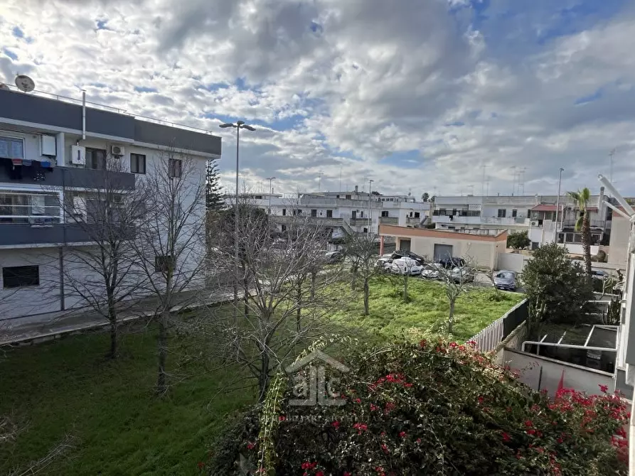 Immagine 1 di Casa bifamiliare in vendita  in Via della Marina a Cavallino