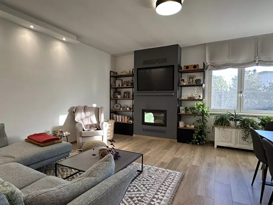 Immagine 3 di Appartamento in vendita  in Via colombicchio a Cormons