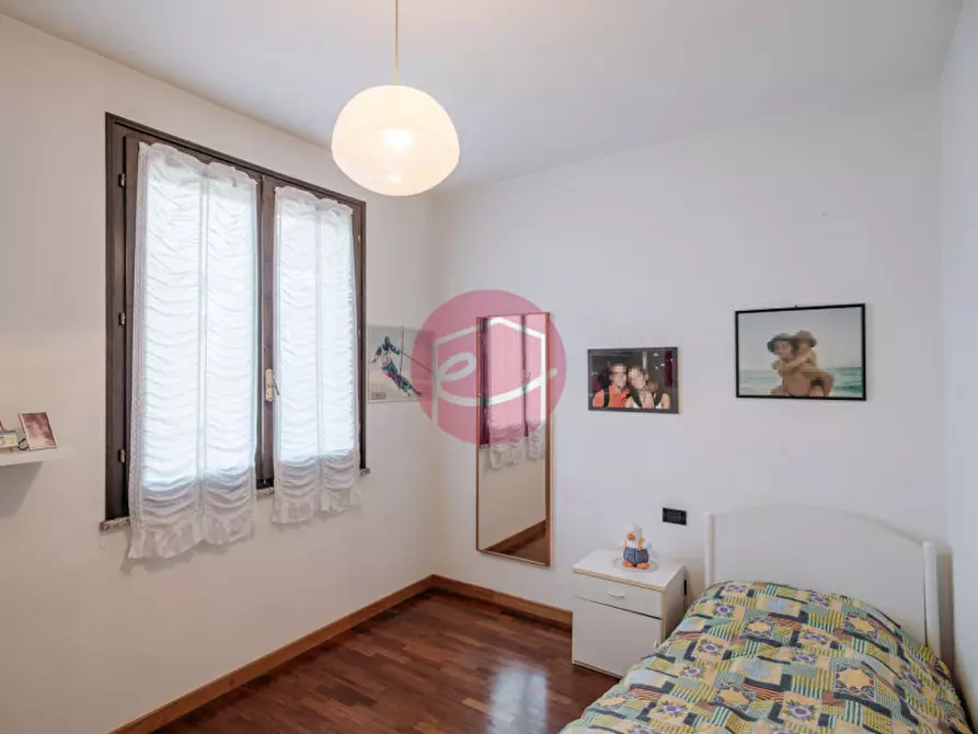 Immagine 16 di Villa in vendita  a Savignano Sul Rubicone